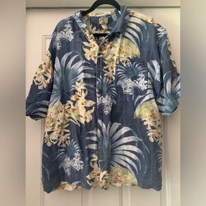 Men’s Original Island Sports floral button down size XXL
